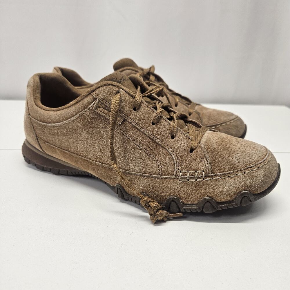 Skechers Relaxed FIT Tan Suede Lace Up Shoes Women’s Size 8 Hiking Utility